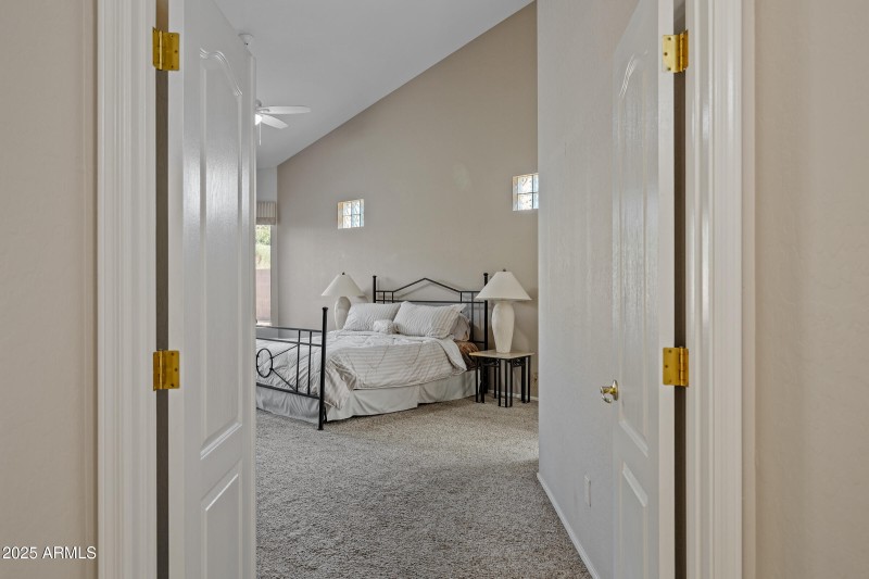 3430 N Mountain Ridge #64-31