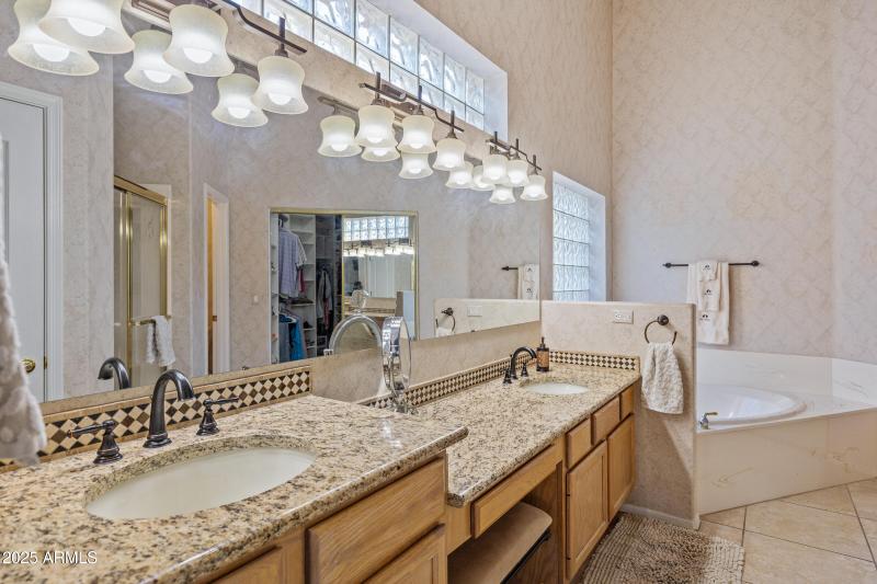 3430 N Mountain Ridge #64-35