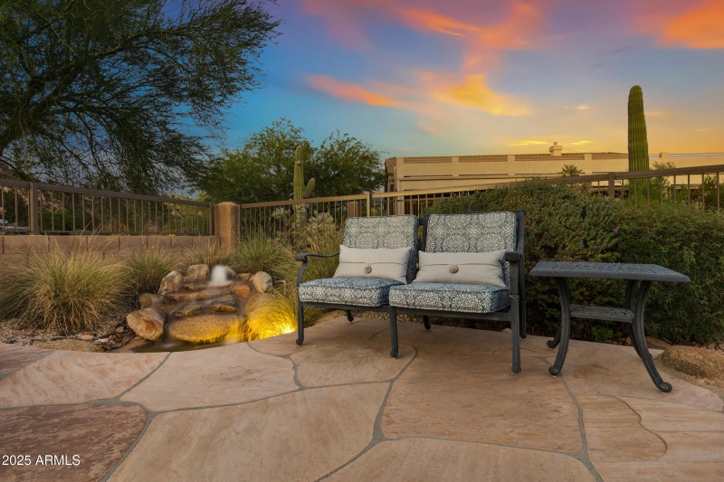 3430 N Mountain Ridge #64-61