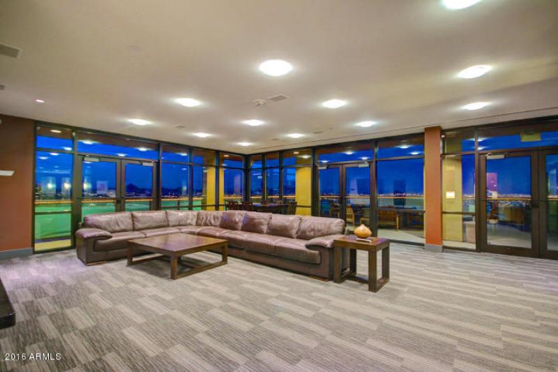 20140624211811611178000000-o