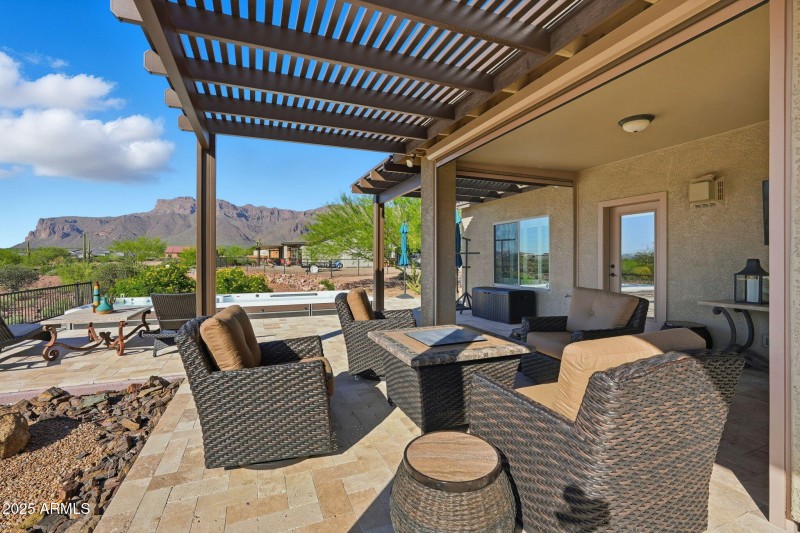 49-web-or-mls-070_ListerPros