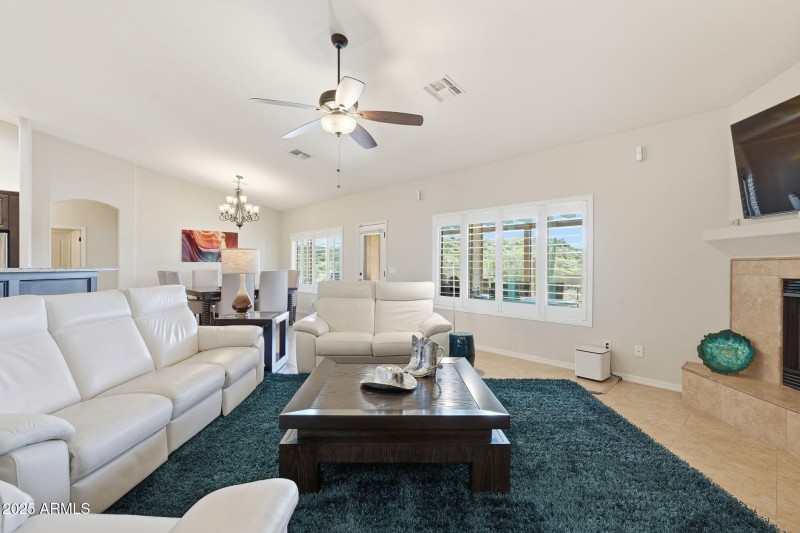 10-web-or-mls-031_ListerPros