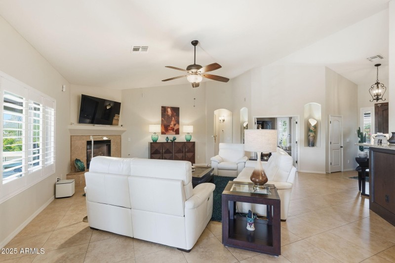 13-web-or-mls-034_ListerPros