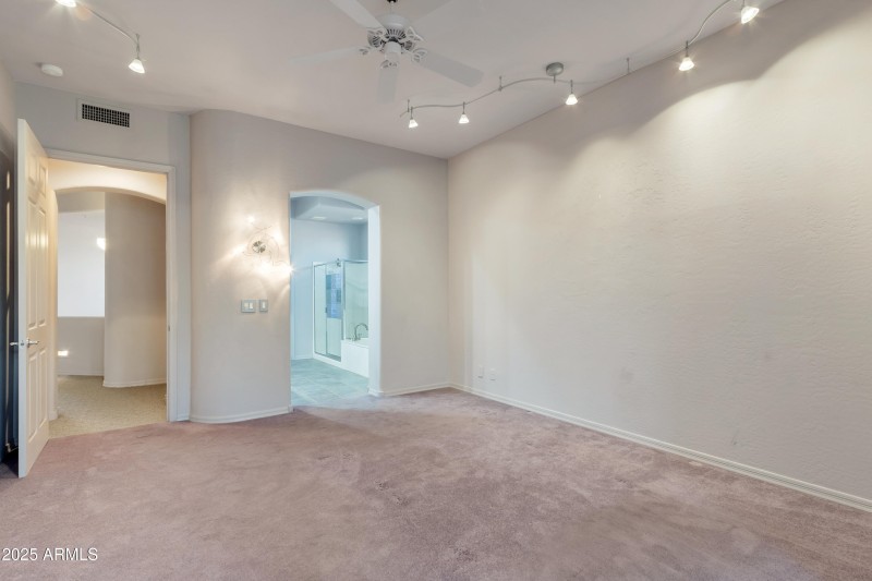 Spacious Primary Suite