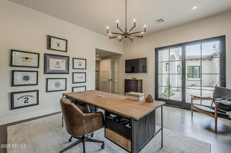 44-web-or-mls-Sunset Vista-34