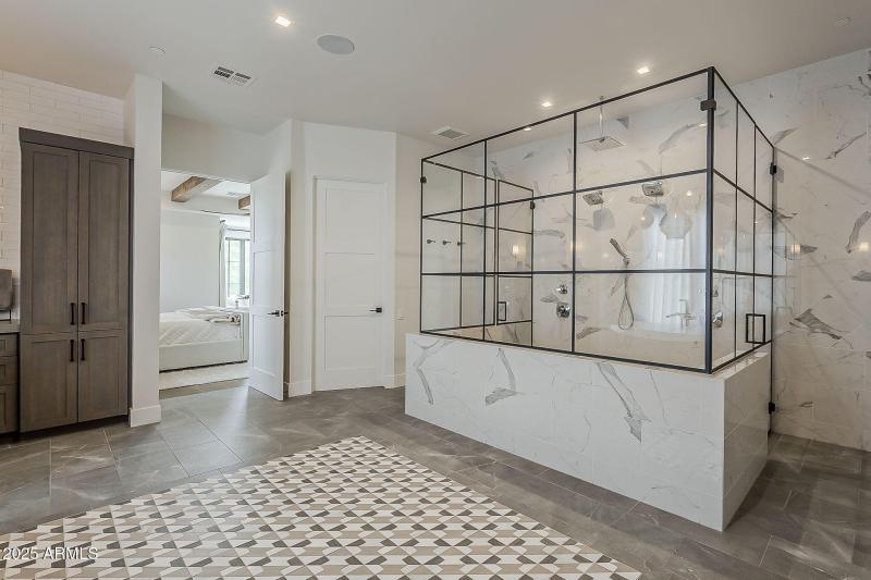 53-web-or-mls-Sunset Vista-43