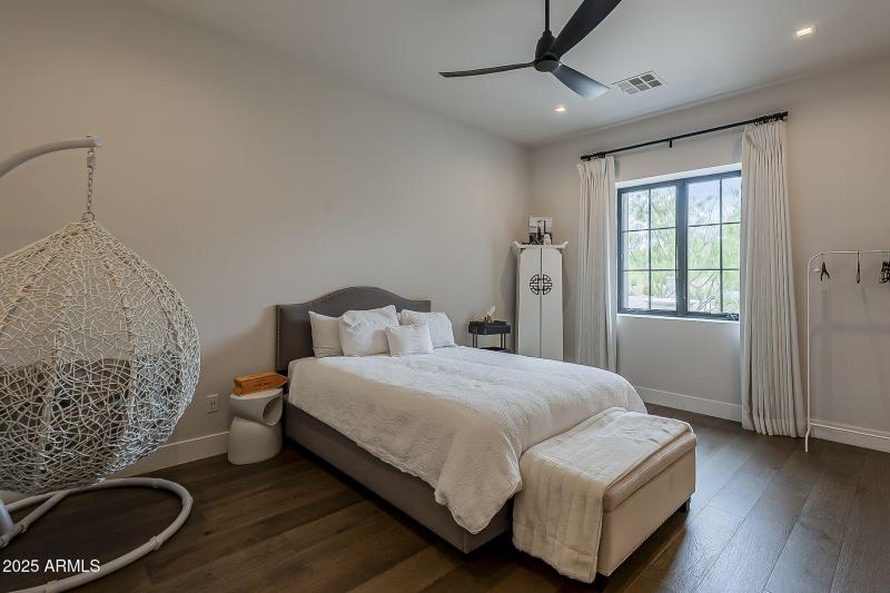 70-web-or-mls-Sunset Vista-60