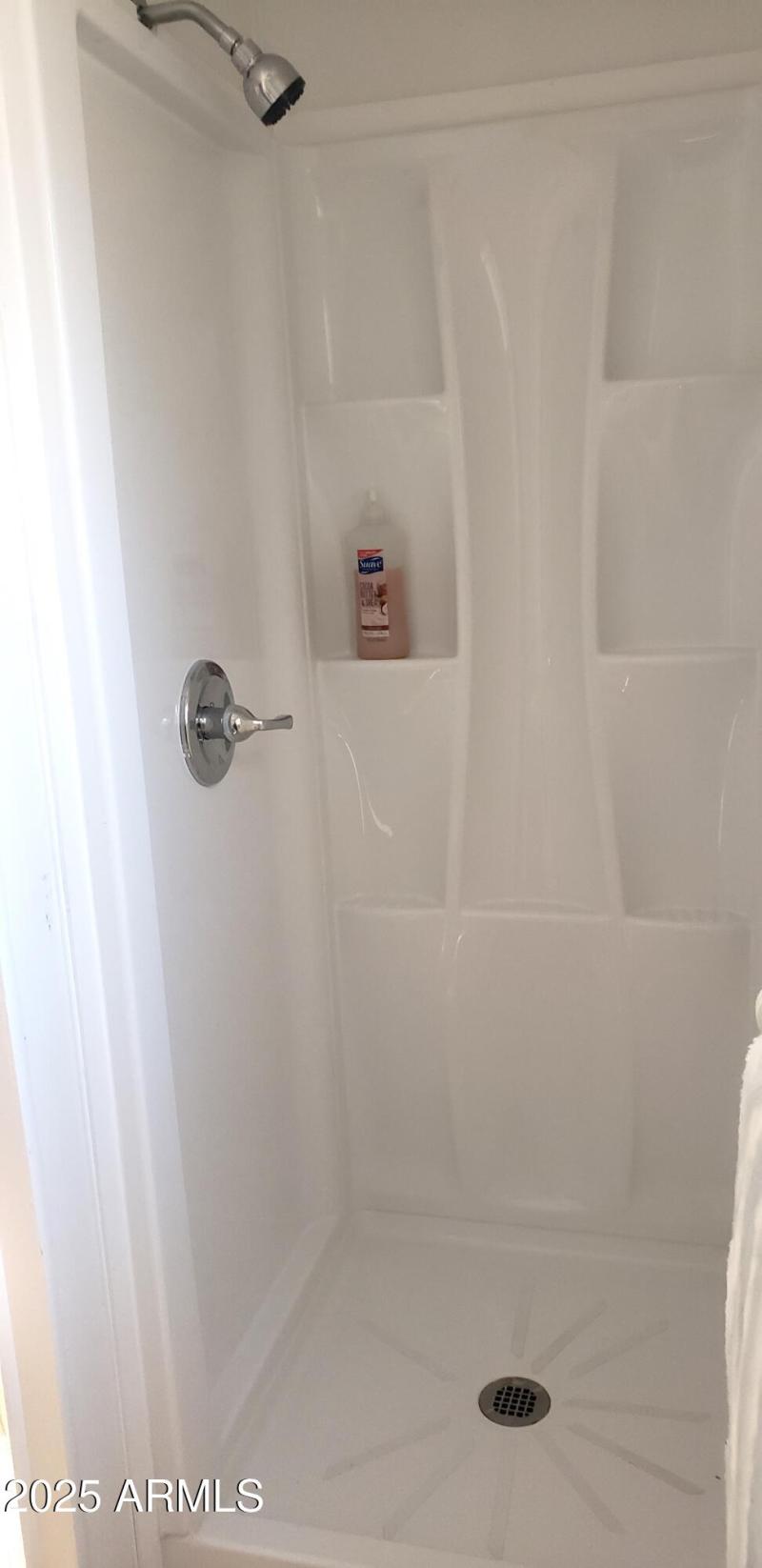 78.MBBshower