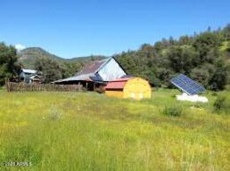 Barn & Power Shed S of 2 Homes