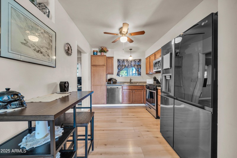 10614 N 103rd Ave-11