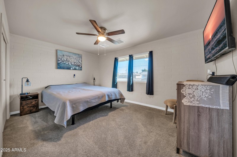 10614 N 103rd Ave-14