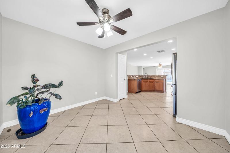 16219 W Yucatan Dr-6