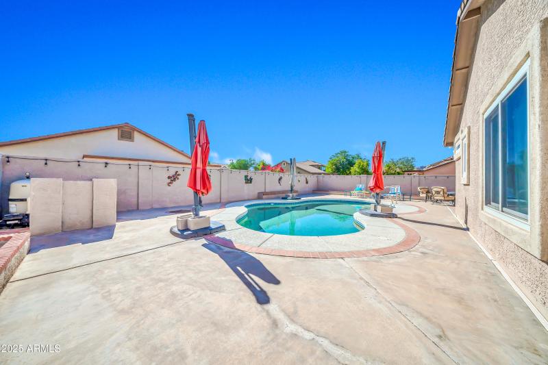 16219 W Yucatan Dr-32