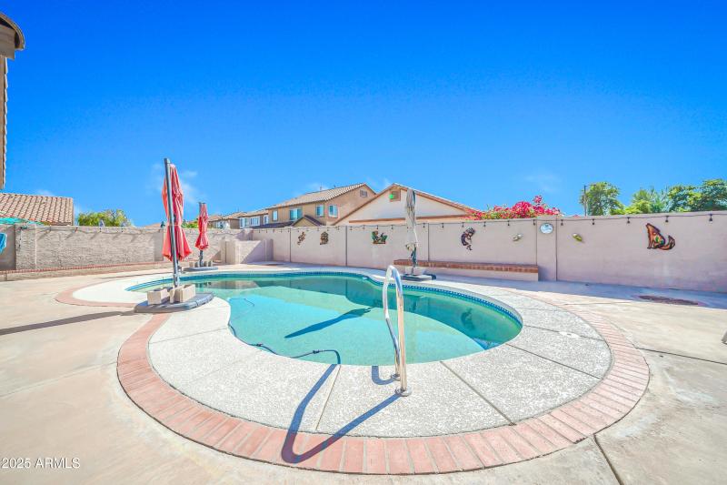 16219 W Yucatan Dr-36