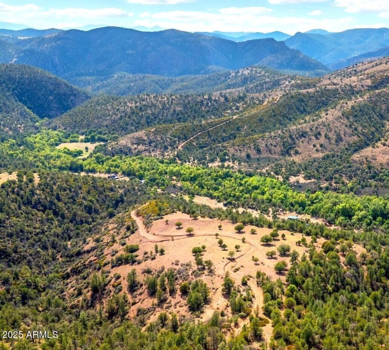 View W twd Hells Gate Wilderness