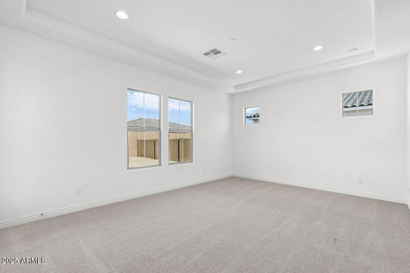 7632 W Remuda Drive ~ Ready Now!