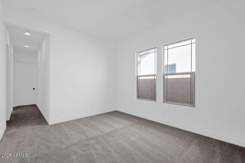 7639 W Remuda Drive ~ Ready Now!