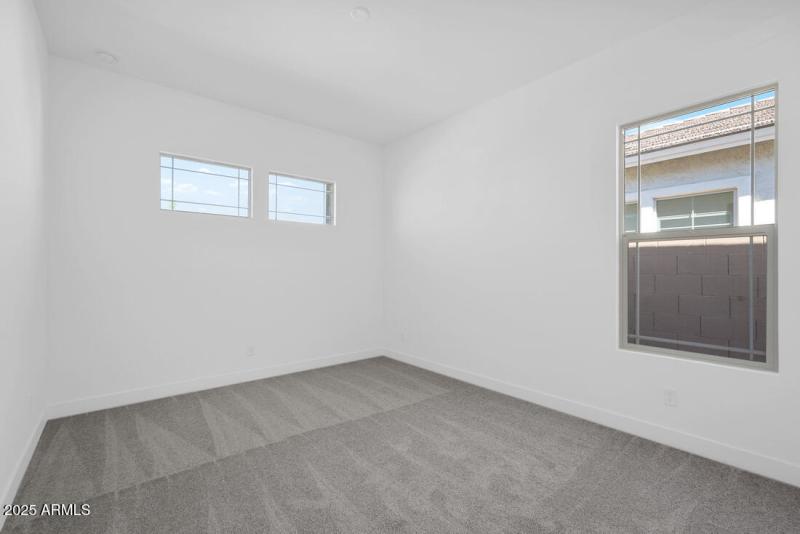 7639 W Remuda Drive ~ Ready Now!