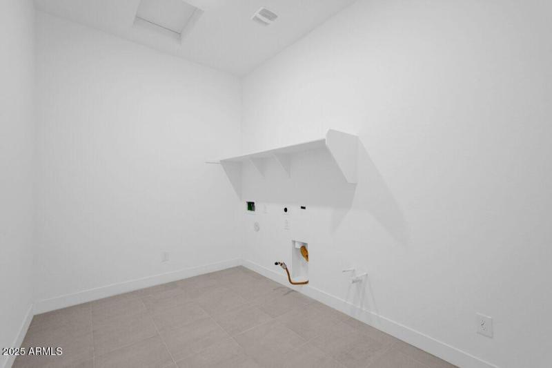 7639 W Remuda Drive ~ Ready Now!