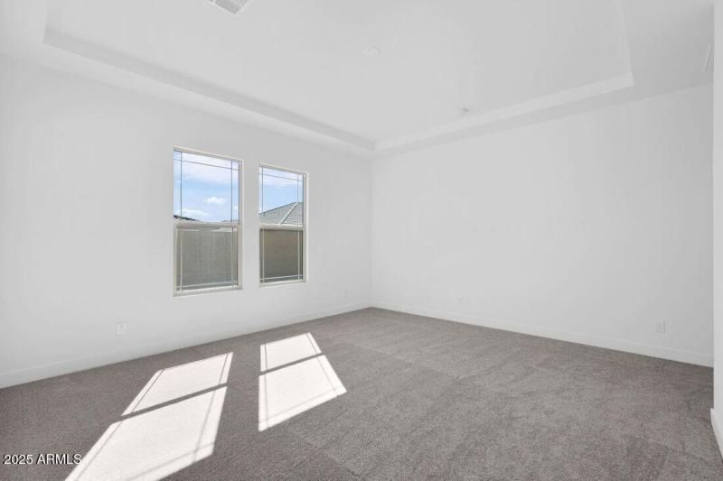 7639 W Remuda Drive ~ Ready Now!