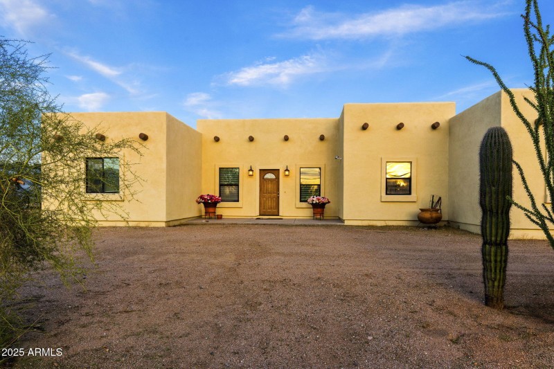 006___4227 N Idaho Rd