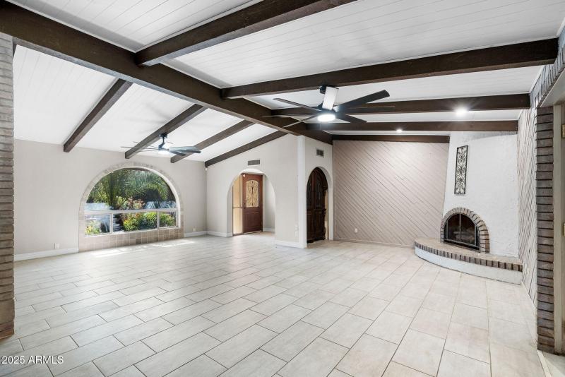 015___13640 E Williams Field