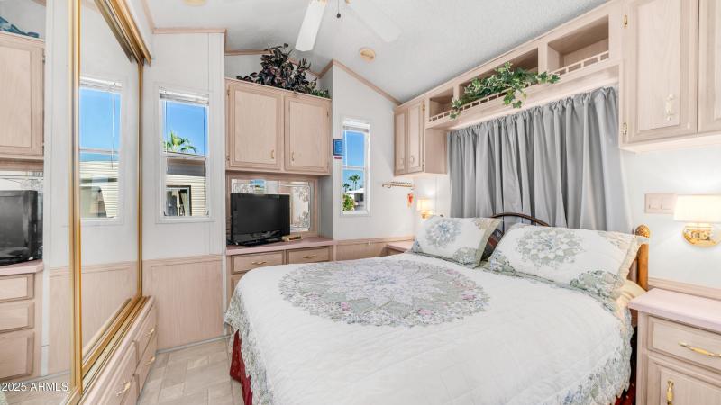 3710 S Goldfield Rd Unit 668 (4)