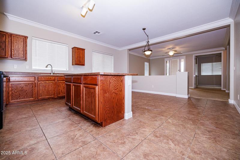 _03A1140-1200px-July 23, 2022