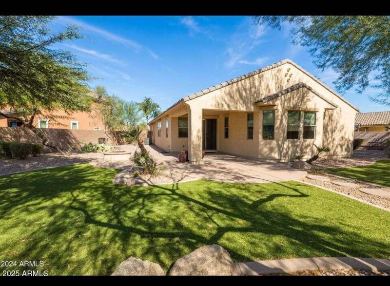 564296277_1295741735198632_4626747618818