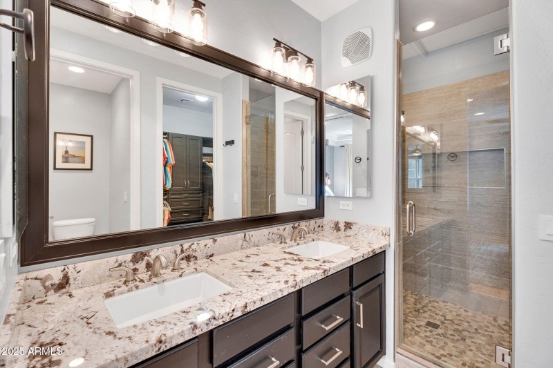 Frameless Glass Shower Design