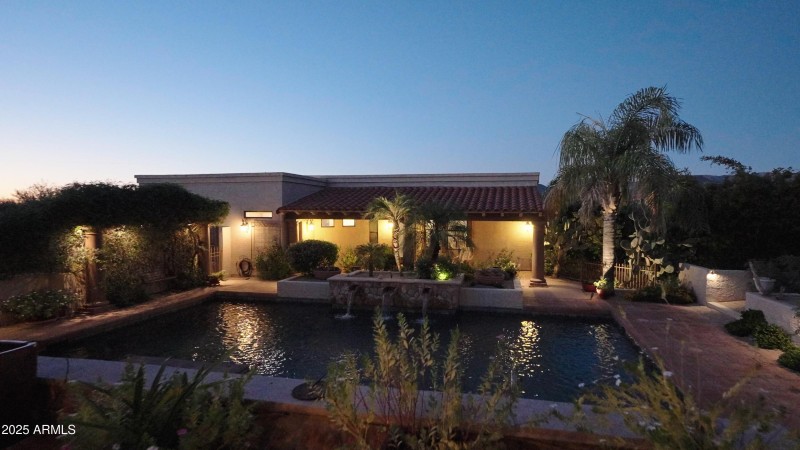 Sunsets Made for Living