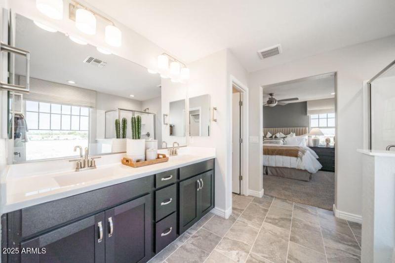 Parkside Villas RM 4 Primary Bath 2