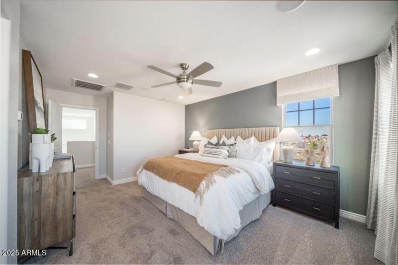 Parkside Villas RM 4 Primary Suite 2