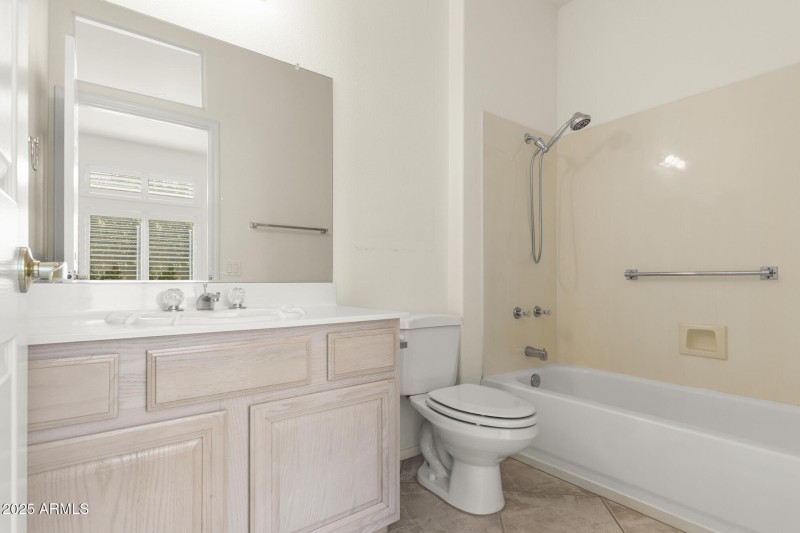 Guest Suite Bathroom