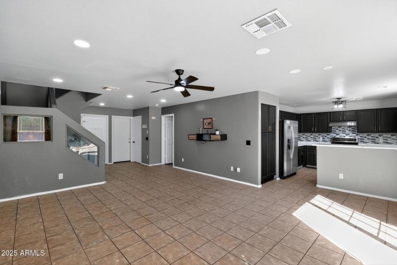 21_12709_N_El_Frio_St_El_Mirage_AZ_85335