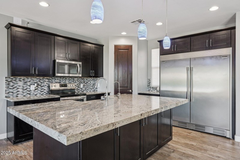 3-web-or-mls-S 220th Dr-S2610-003