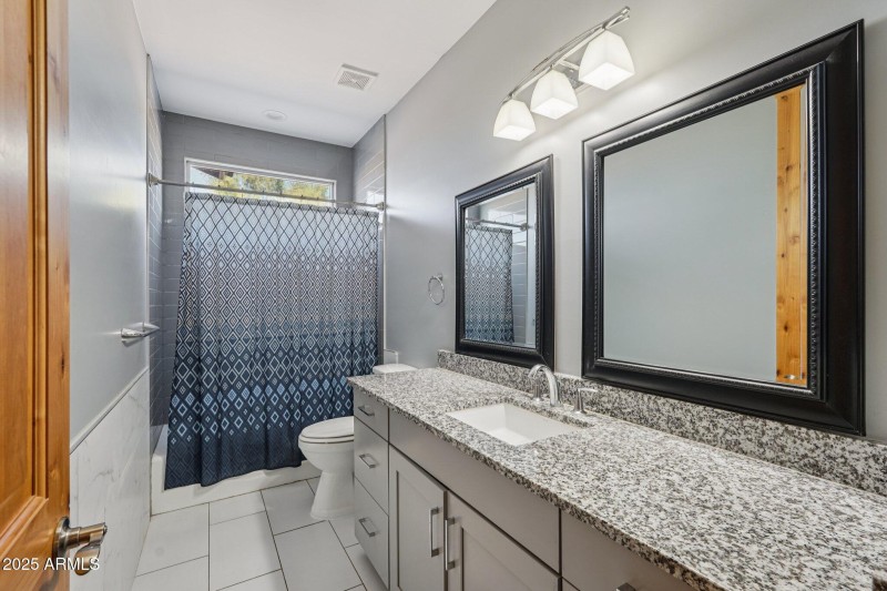 8-web-or-mls-S 220th Dr-S2610-008