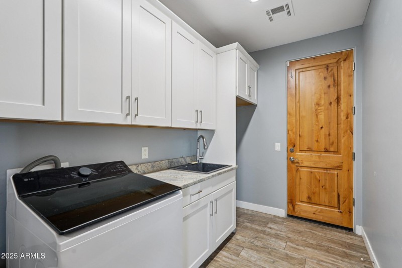 26-web-or-mls-S 220th Dr-S2610-026