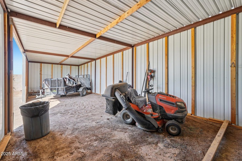 27-web-or-mls-S 220th Dr-S2610-027