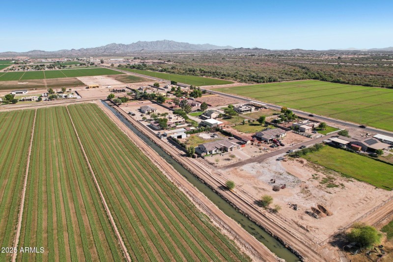 52-web-or-mls-S 220th Dr-S2610-052