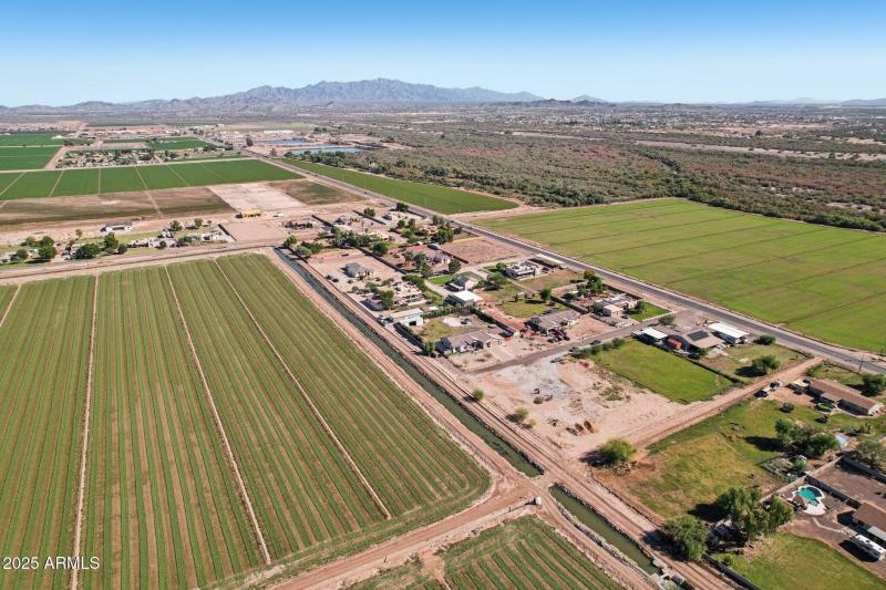 53-web-or-mls-S 220th Dr-S2610-053