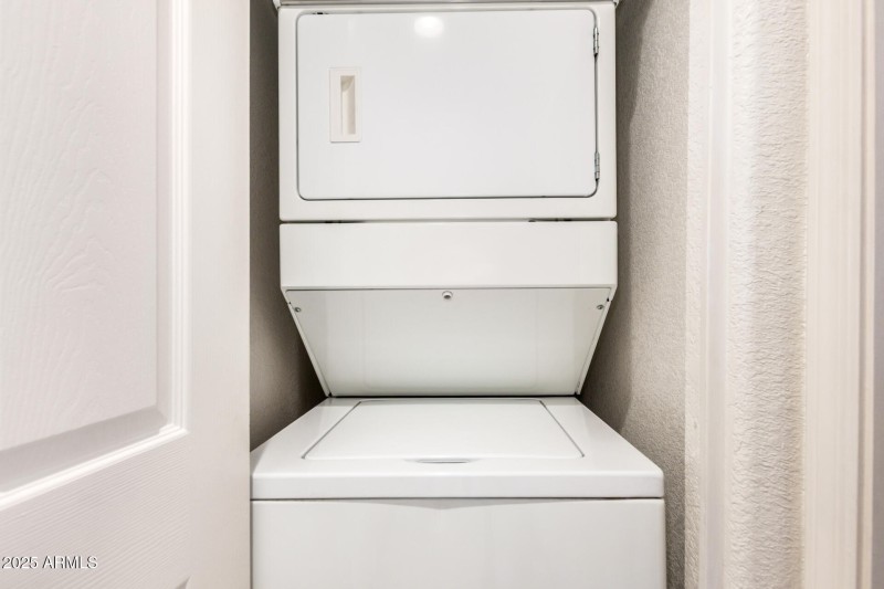 29 - Paradise Village