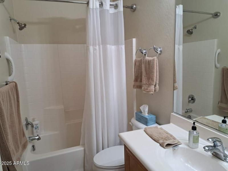 Resized_20250325_091215_1744910480603_17