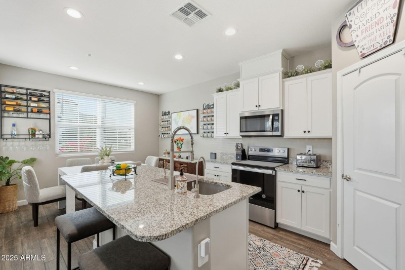 15-web-or-mls-015_ListerPros