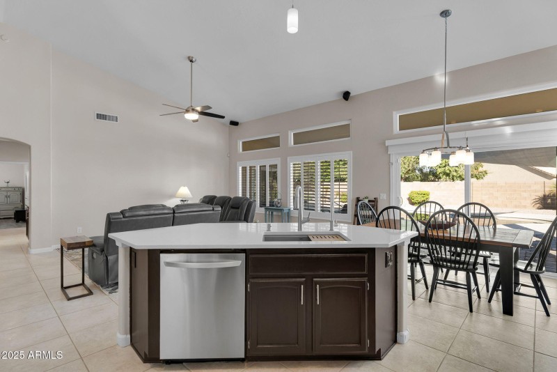 19-web-or-mls-46th-14