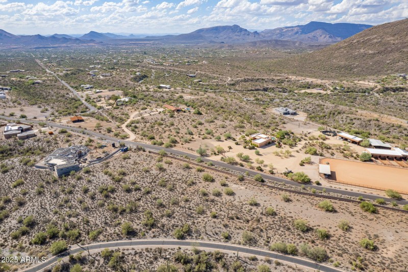 10-web-or-mls-Crisscross-2