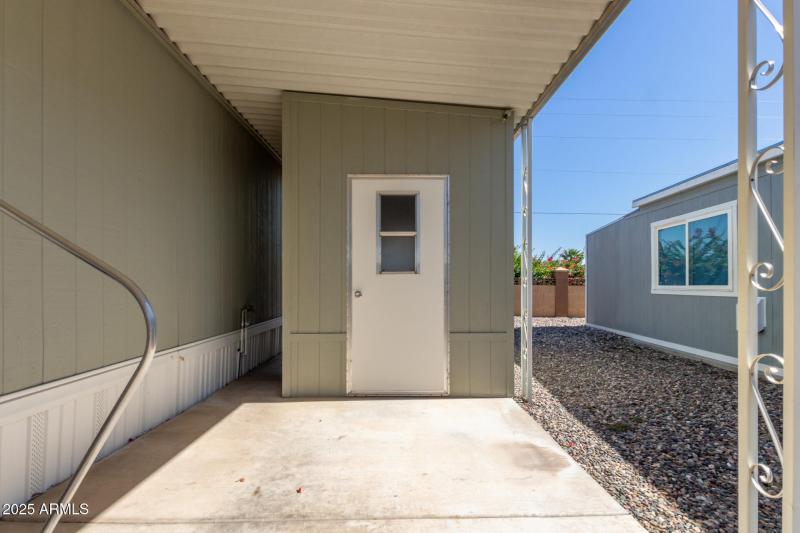 28 Ellsworth