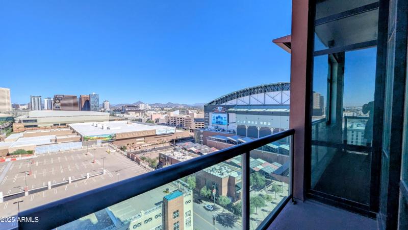 PXL_20251027_180525887~3