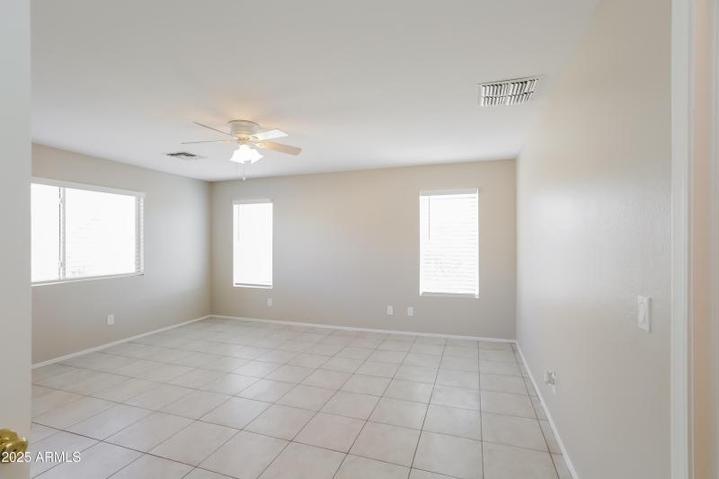 1006892.2636 S 89TH AVE - Main Bedroom