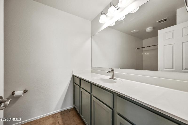 27-2317WSR-ocupix-10-22-2025